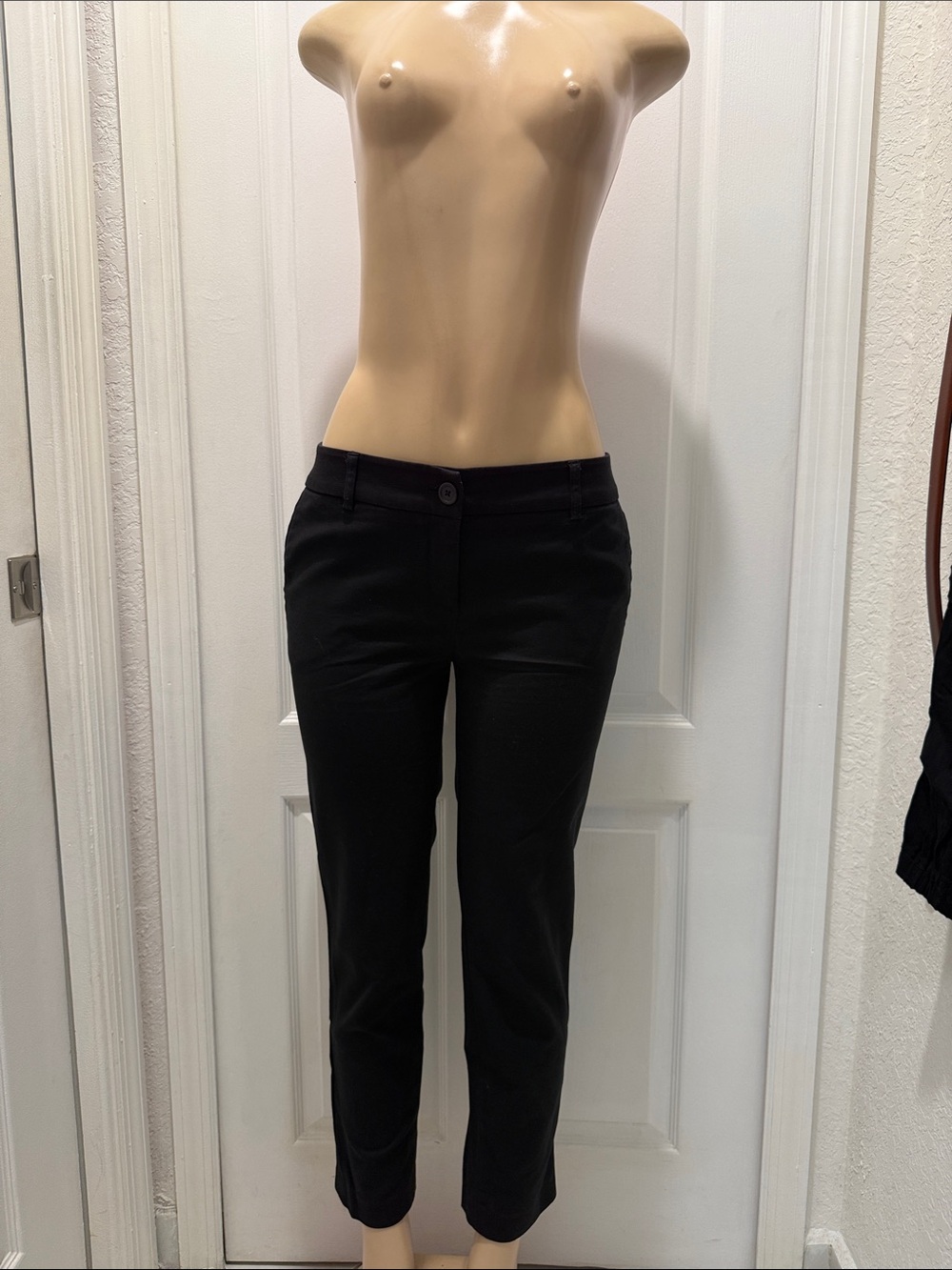 Hilary Radley Black Cropped Tailored Women's Pants